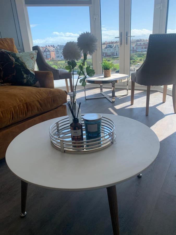 Willshaw Suites For Families Over 25 Only Μπλάκπουλ Εξωτερικό φωτογραφία