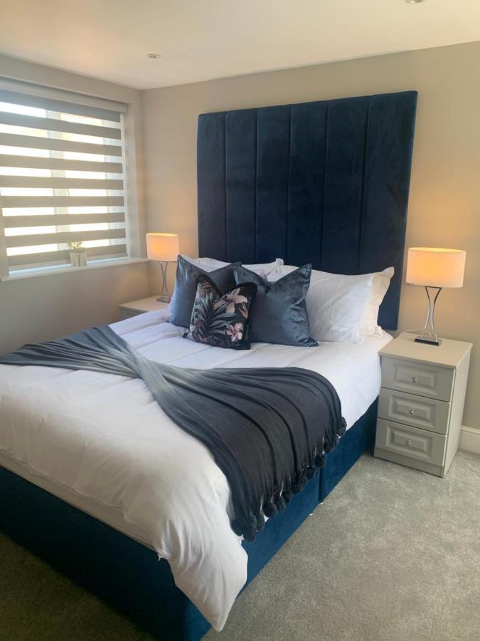 Willshaw Suites For Families Over 25 Only Μπλάκπουλ Εξωτερικό φωτογραφία